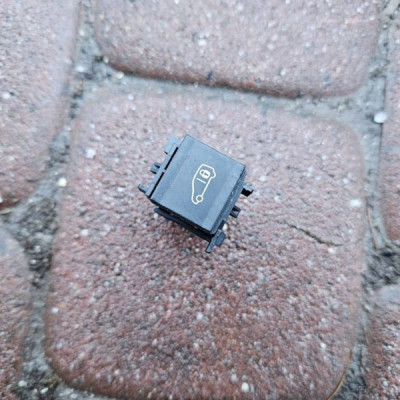 Przełącznik zamykania PROACE CITY Berlingo Combo E Rifter 9817735977