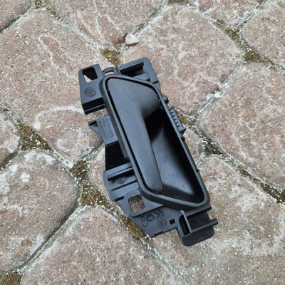 Klamka drzwi lewy przód PROACE CITY Berlingo Combo E Rifter 9819743977