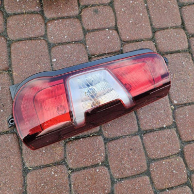 Lampa tylna prawa PROACE CITY Berlingo Combo E Rifter 9820554880