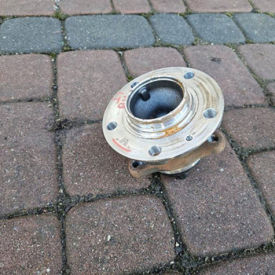 Piasta tylna koła PROACE CITY Berlingo Combo E Rifter 9820098380