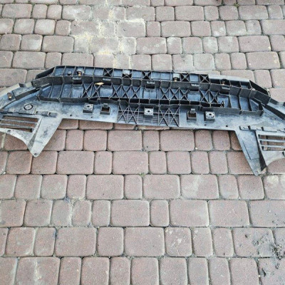 Podłoga zderzaka przedniego PROACE CITY Berlingo Combo E Rifter 9816809580