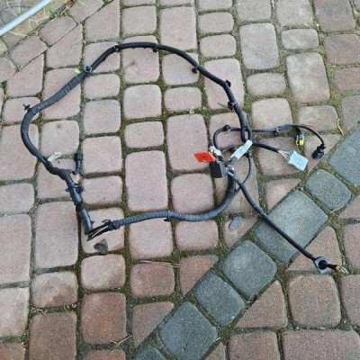 Instalacja klema przewód 1.2THP Opel MOKKA B 2 II Corsa F 9841132080