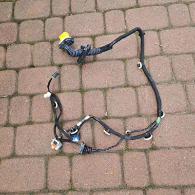 Instalacja drzwi tył prawa Opel MOKKA B 2 II 9846103480