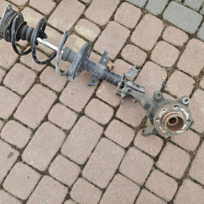 McPherson zwrotnica prawa amortyzator Renault Zoe