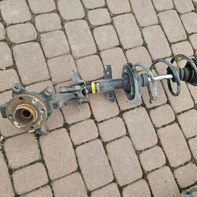 McPherson zwrotnica lewa amortyzator Renault Zoe