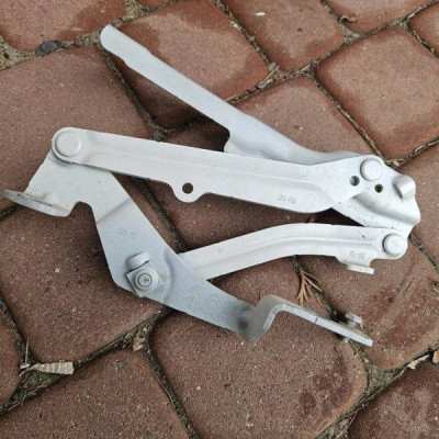 Zawias maski lewy EWP biały 3008 Opel Grandland X 9814189880