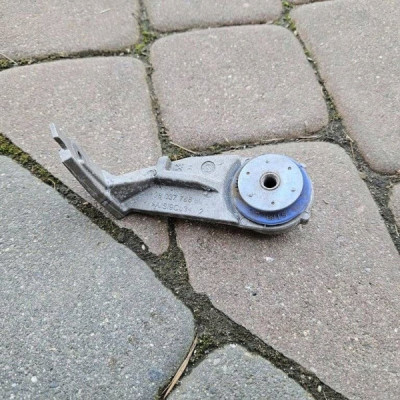 Wspornik uchwyt chłodnic PROACE CITY Berlingo Combo E Rifter 9803778880