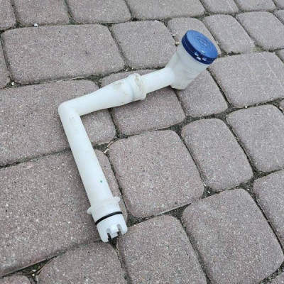 Rurka wlewu spryskiwaczy PROACE CITY Berlingo Combo E Rifter 9816645880