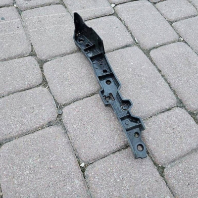 Ślizg błotnika lewy PROACE CITY Berlingo Combo E Rifter 9821847480