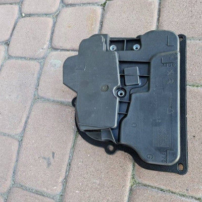 Podstawa klamki lewy bok PROACE CITY Berlingo Combo E Rifter 9818441680