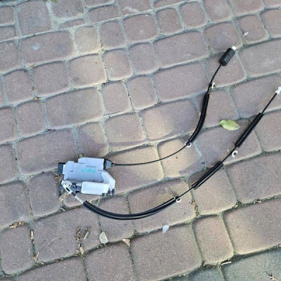 Zamek drzwi lewy bok PROACE CITY Berlingo Combo E Rifter PSA 243586