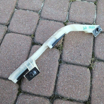 Wspornik szyby mocowanie PROACE CITY Berlingo Combo E Rifter 9846940680