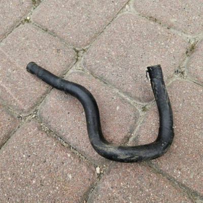 Przewód rura wąż wody 2.0TFSI Volkswagen Golf 7 VII 5Q0121447G