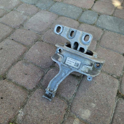 Mocowanie wspornik silnik 2.0TFSI GTI Volkswagen Golf 7 VII 5Q0199262BK