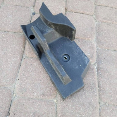 Obudowa osłona bagażnika lewy Volkswagen Golf 7 VII 5G6858831