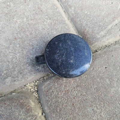 Zaślepka zderzaka tył tylnego LD5G Volkswagen Golf 7 VII 5G0807241C