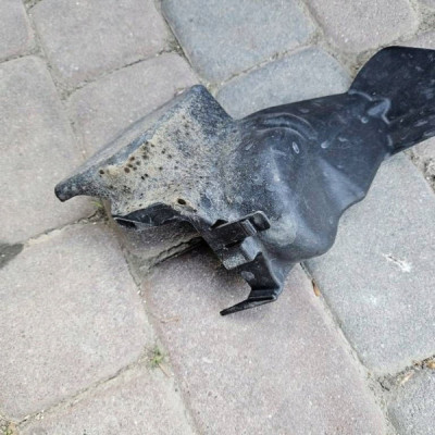 Obudowa osłona pompy ABS Volkswagen Golf 7 VII 5Q1614321A