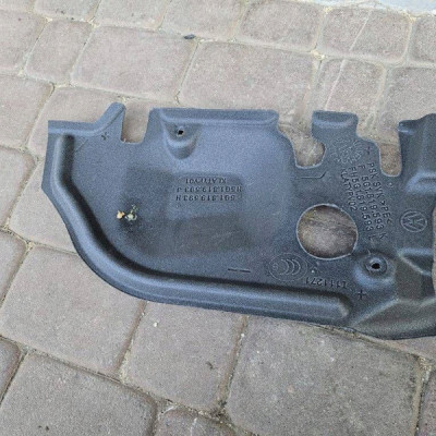 Wyciszenie wygłuszenie osłona dolna deski Volkswagen Golf 7 VII 5G1819593K
