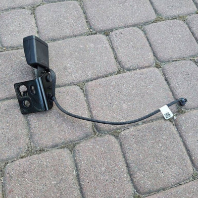 Klamra zapinka pasa pasów tył tylnych Opel Astra L 6 VI 6478640ETC