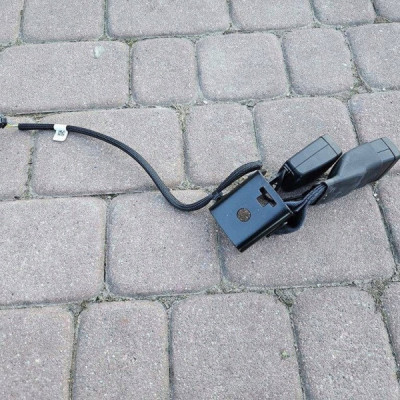 Klamra zapinka pasa tył tylnego 6478647ETC Opel Astra L 6 VI 647866500B