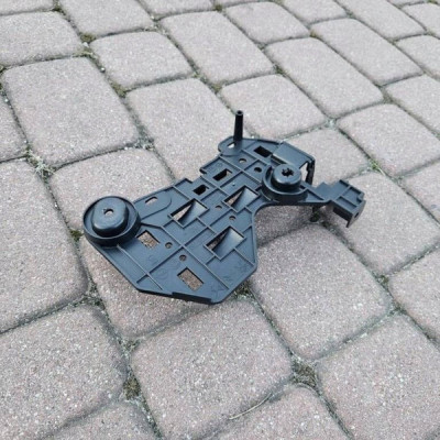 Uchwyt mocowanie wspornik sterownika Opel Astra L 6 VI 9833257280