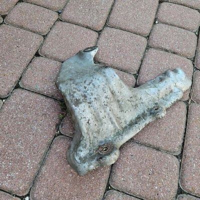 Osłona termiczna turbosprężarki wydechu 1.4T Opel Mokka 55565350