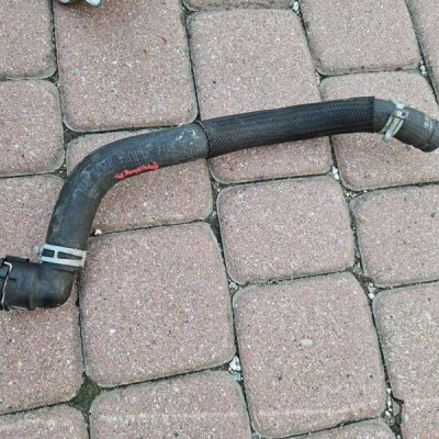 Przewód rura wąż wody wodny 1.4T Opel Mokka 95493512