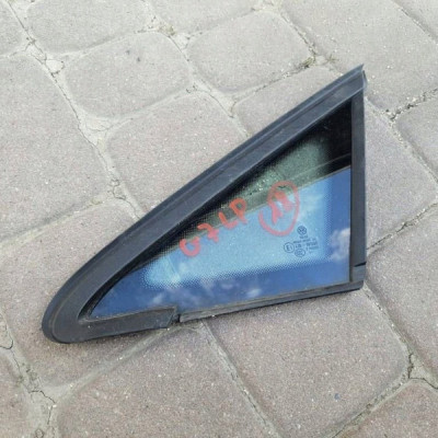 Szyba trójkąt lewa ROCZNIK NA SZYBIE 2018R Volkswagen Golf 7 VII GTI