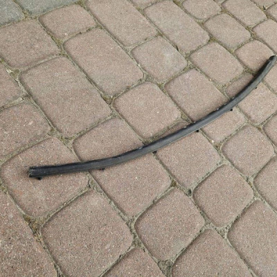 Uszczelka dolna maski środkowa Volkswagen Golf 7 VII GTI