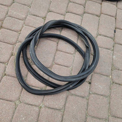 Uszczelka bagażnika tył klapy HB Volkswagen Golf 7 VII