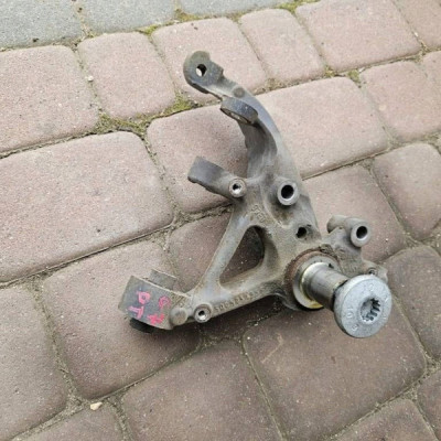 Zwrotnica piasta zawieszenia tył prawa Volkswagen Golf 7 VII GTI 5Q0505435P