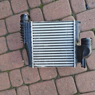 Chłodnica intercoolera Opel Grandland X 9675627980