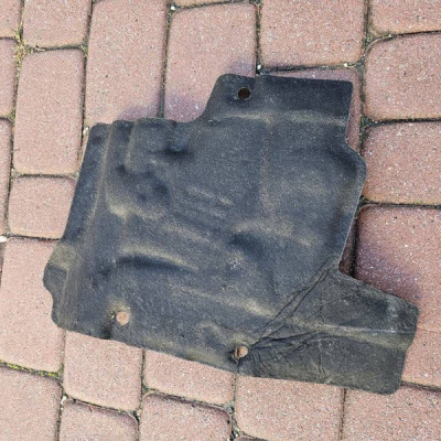 Wyciszenie komory silnika wygłuszenie Opel Grandland X