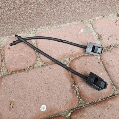 Dysza spryskiwaczy szyby przedniej Opel Grandland X