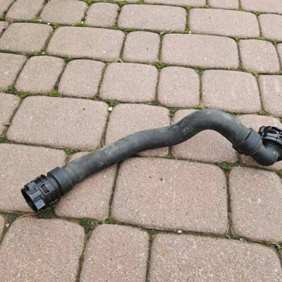 Przewód rura wąż wody chłodnicy Opel Grandland X 131E