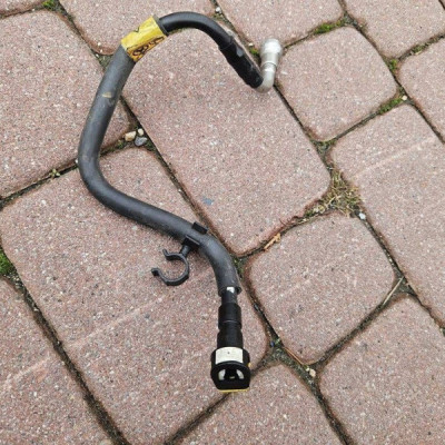 Przewód rura wąż paliwa 1.2i Opel Grandland X 10445318