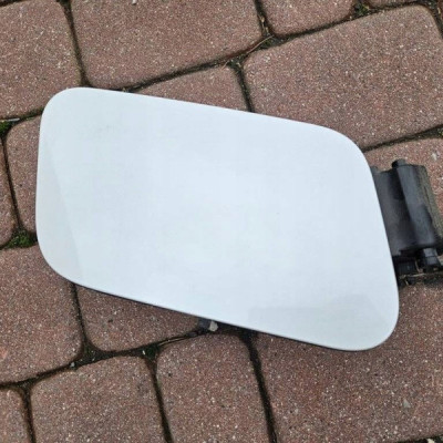 Klapka wlewu paliwa KWED benzyna Opel Grandland X YP00010980