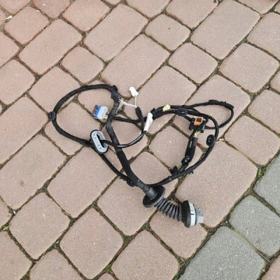 Instalacja wiązka drzwi tył tylnych lewych Opel Grandland X 9833292180