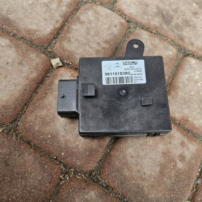 Moduł sterowania fotela Opel Grandland X 9811518380