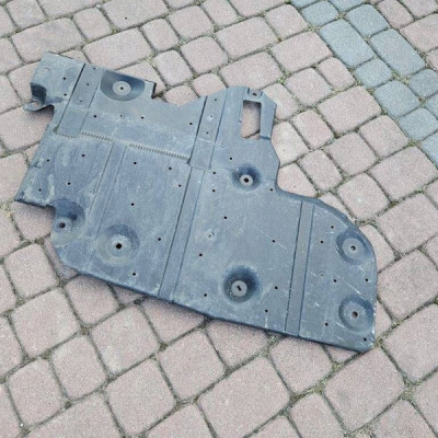 Obudowa osłona dolna podwozia karoserii OPEL ASTRA L 6 VI 9832256280