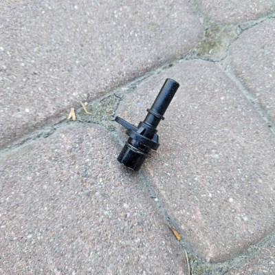 Kruciec pompy VACUM podciśnienia EGR 1.2 1.2THP Opel MOKKA B 2 II