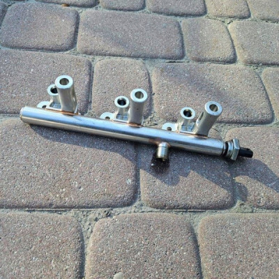 Listwa tryskowa 1.2THP HN05 Opel MOKKA B 2 II 9811353880