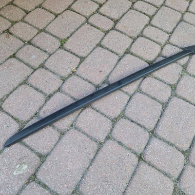 Listwa szyby czołowej lewa przedniej OPEL ASTRA L 6 VI 9853780280