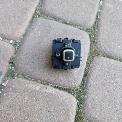 Panel sterowania składanych lusterek OPEL ASTRA L 6 VI 98342307ZD