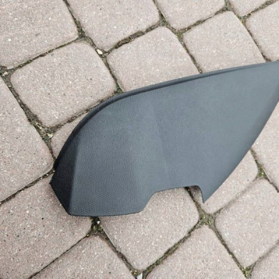 Obudowa osłona boczna deski konsoli prawa OPEL ASTRA L 6 VI 9840542380