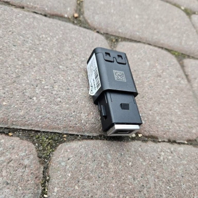 Gniazdo port USB USB-C OPEL ASTRA L 6 VI 98313506VV