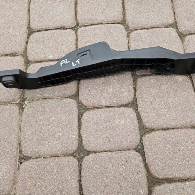 Uchwyt mocowanie drzwi klamki lewy tył OPEL ASTRA L 6 VI 9840528680