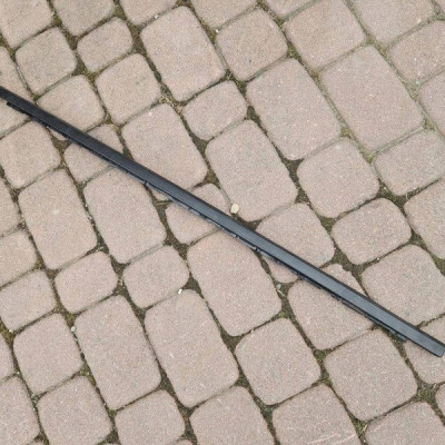 Listwa uszczelka drzwi zgarniacz tył tylna lewa OPEL ASTRA L 6 VI9838489880