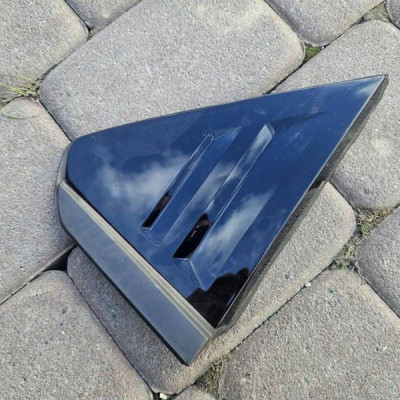 Listwa obudowa osłona karoserii błotnika prawa OPEL ASTRA L 6 VI 9838658380