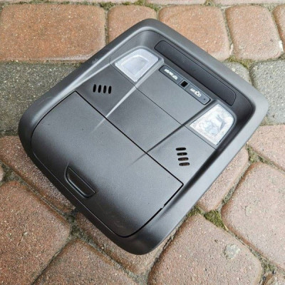 Lampka podsufitki kabiny czarna oświetlenie Opel Insignia B 39201877